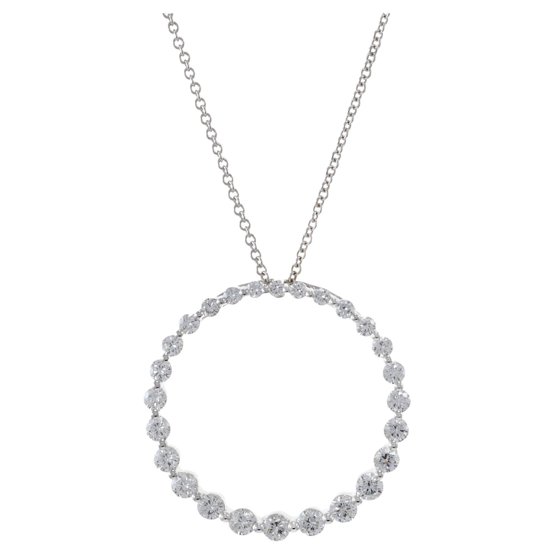 18KT White Gold Circle Diamond Pendant