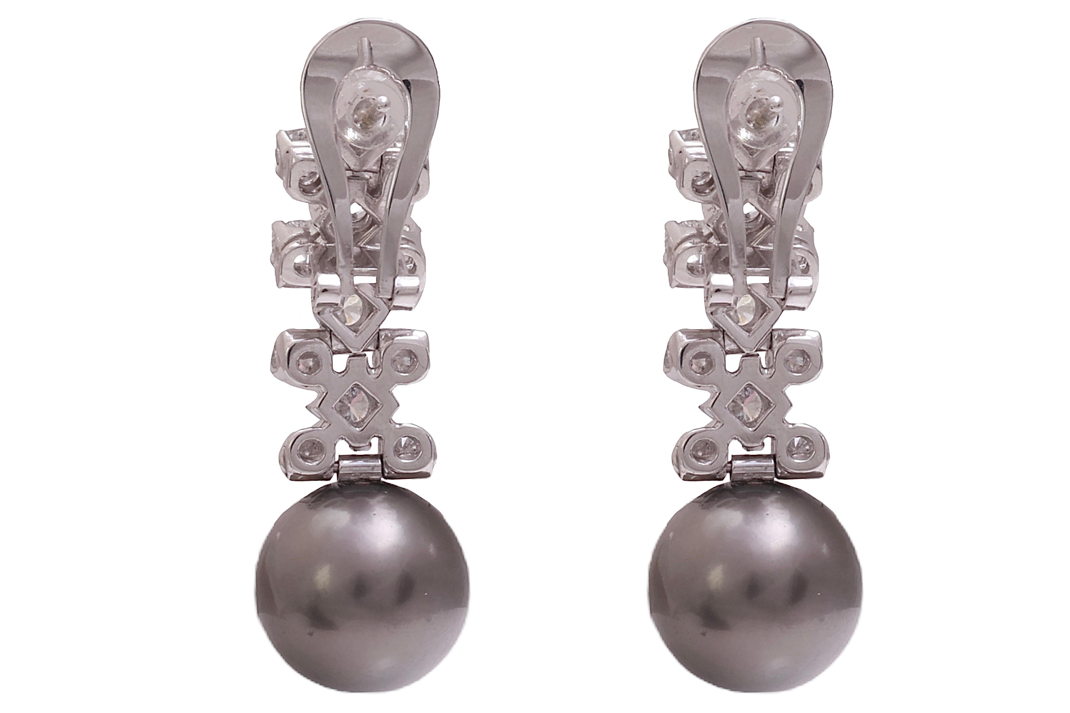 Brilliant Cut 18kt White Gold Clip - On Earrings With 2.32 ct. Diamonds & Tahiti Pearls For Sale