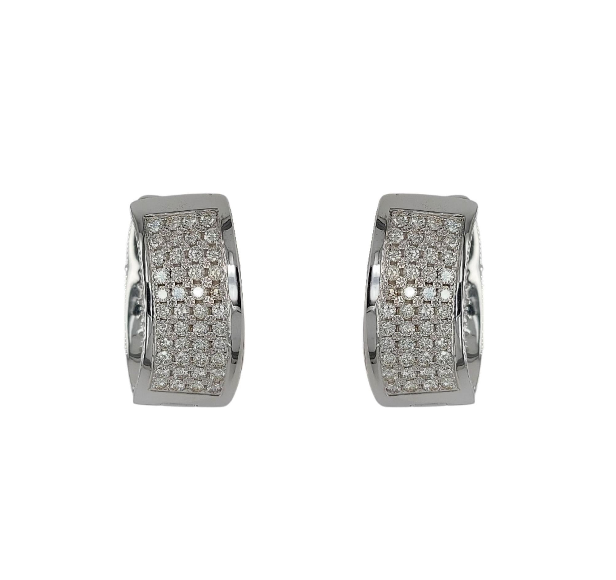 Artisan 18kt White Gold Clip, on Earrings with 3.30 Ct Diamonds For Sale
