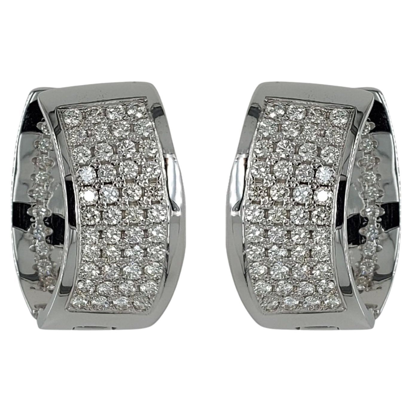 18kt White Gold Clip, on Earrings with 3.30 Ct Diamonds For Sale