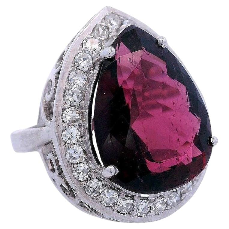 18kt white Gold Cocktail Ring with 15.10 CTW in Rubellite and Diamonds