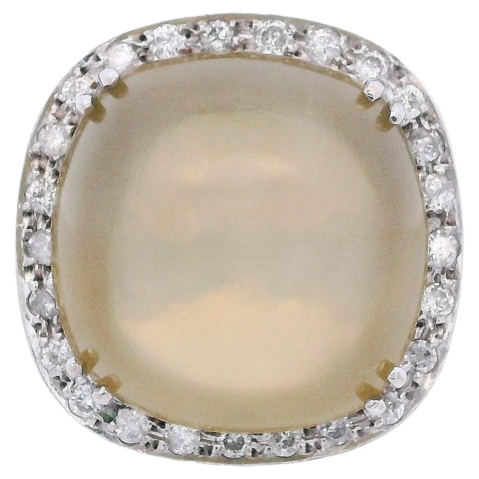 18kt white Gold Cocktail Ring with Quartz & Diamonds