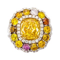 Used 18KT White Gold Cushion Cut Diamond Ring with Fancy Yellow Brownish Center