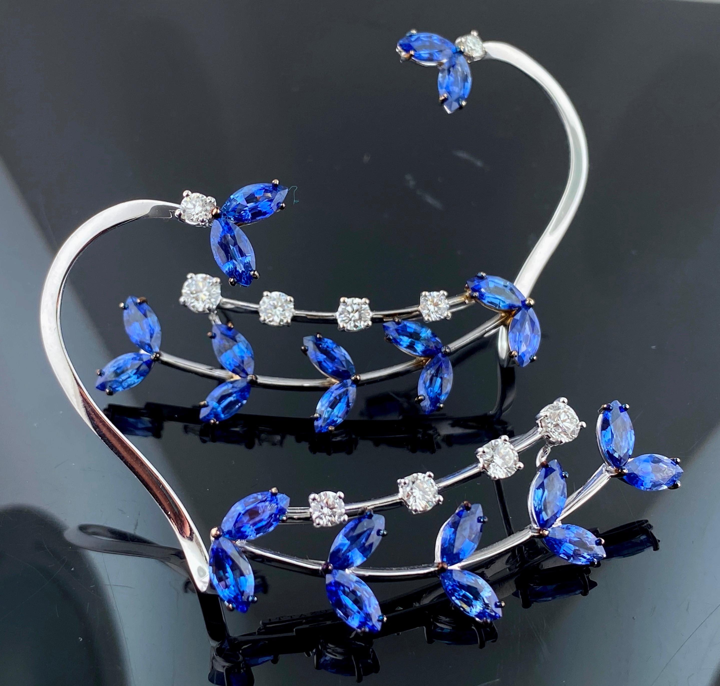 18KT White Gold Diamond and Blue Sapphire Earrings In Excellent Condition For Sale In Palm Desert, CA
