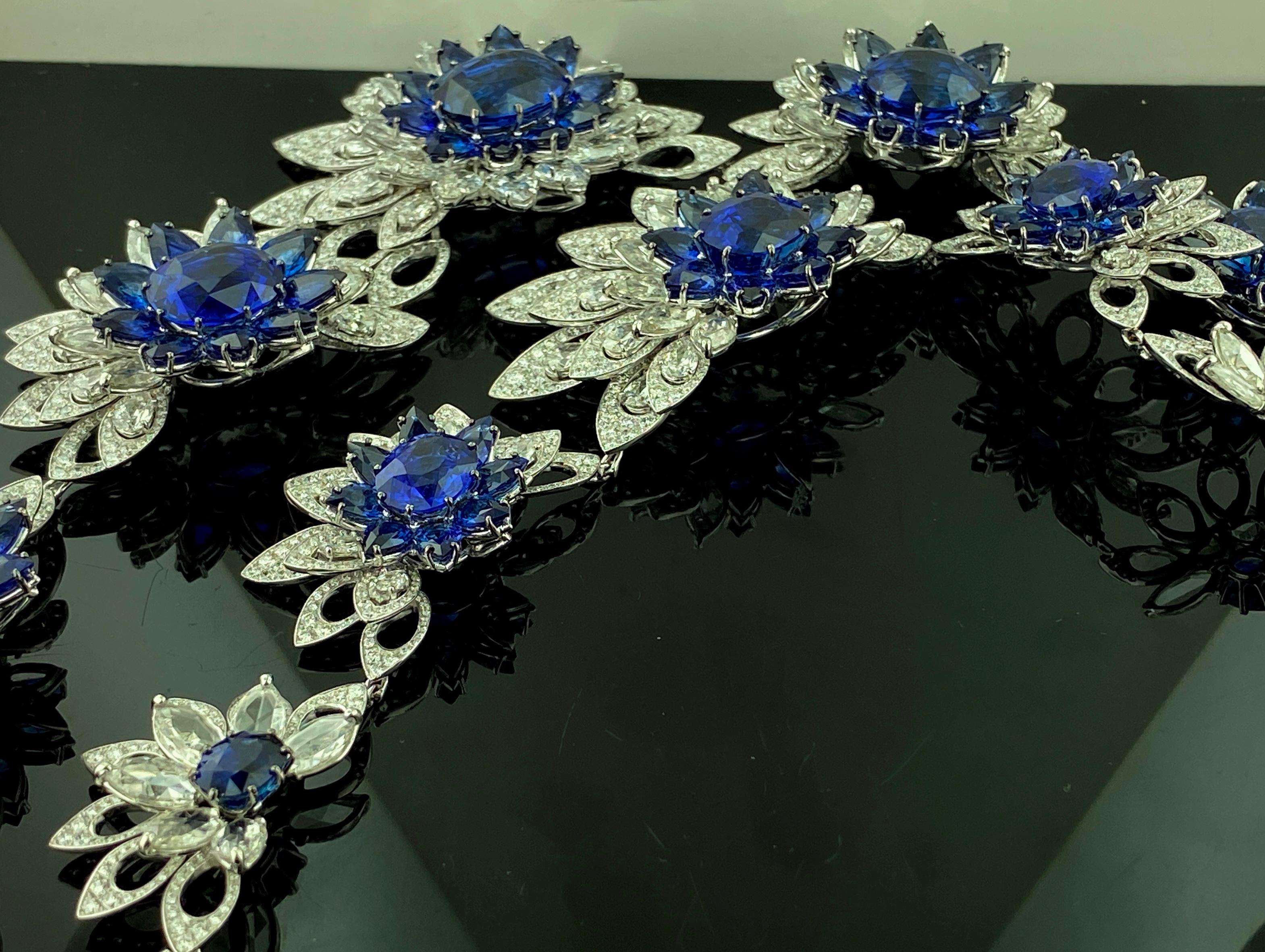 18 Karat White Gold Diamond and Blue Sapphire Necklace For Sale 2