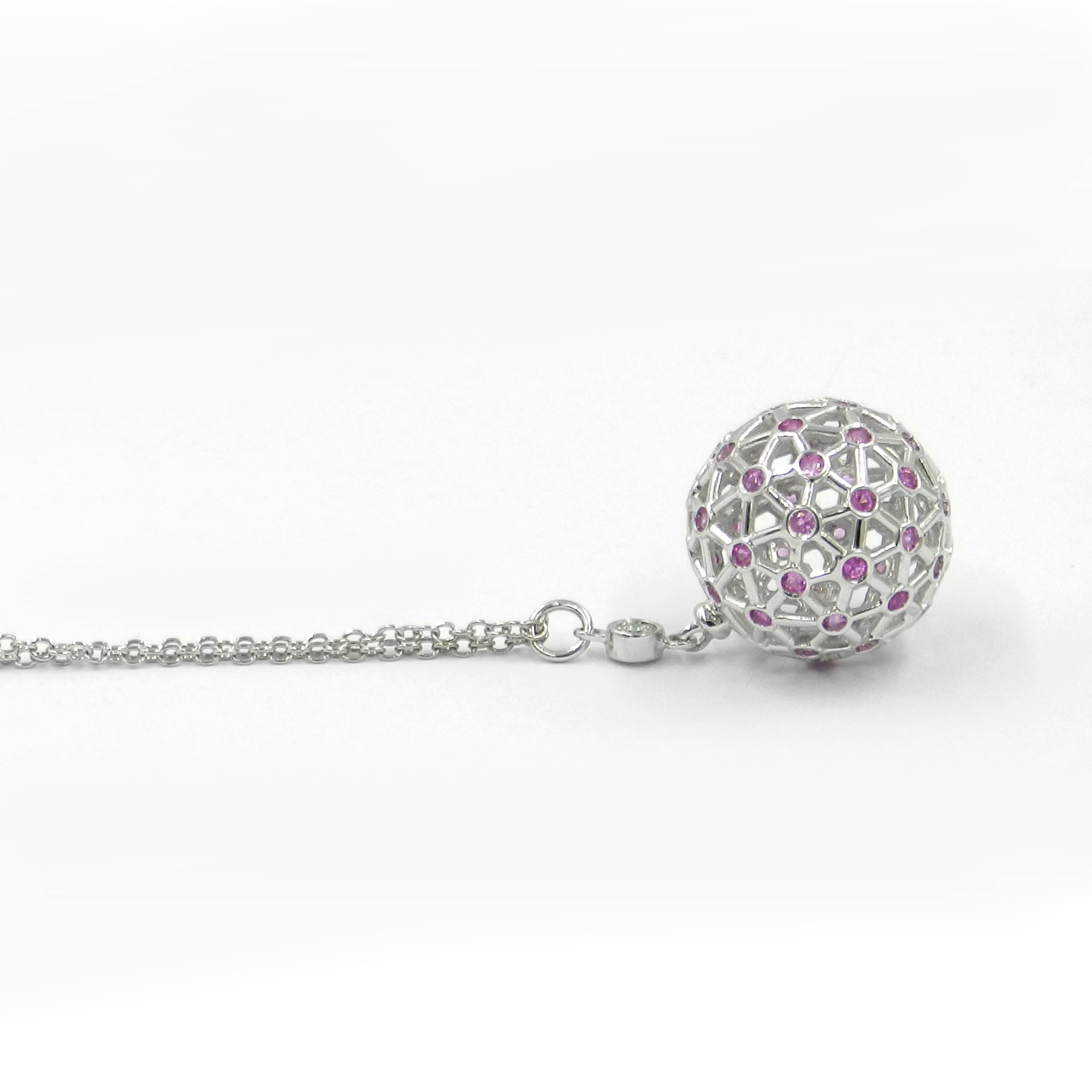 Modern 18 Karat White Gold Diamond and Pink Sapphires Garavelli Globo Pendant Necklace For Sale