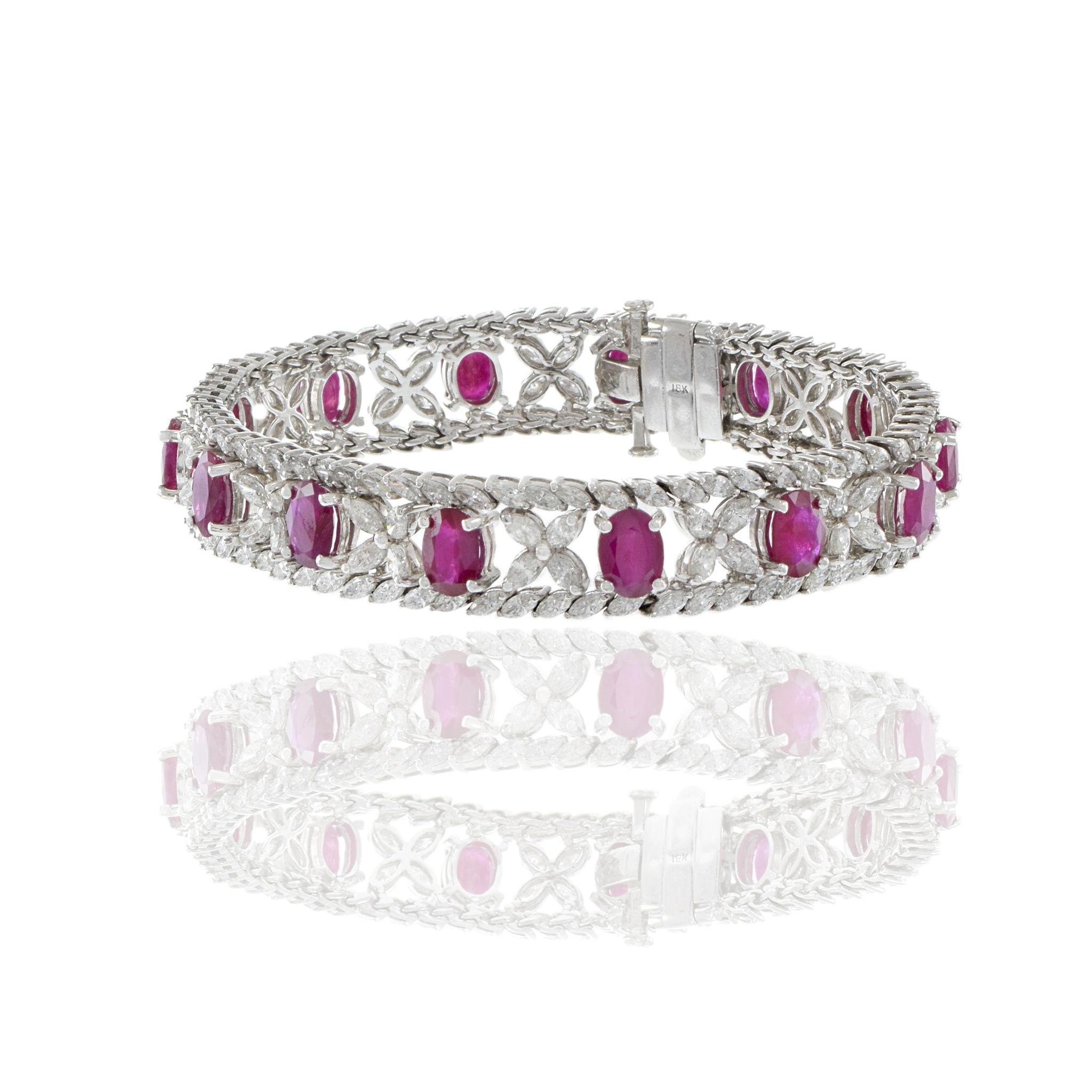 Women's or Men's 18kt White Gold, Diamond and Ruby Bracelet For Sale