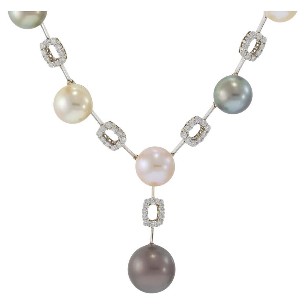 18KT White Gold Diamond and Tahitian Pearl Lariat Necklace in vendita