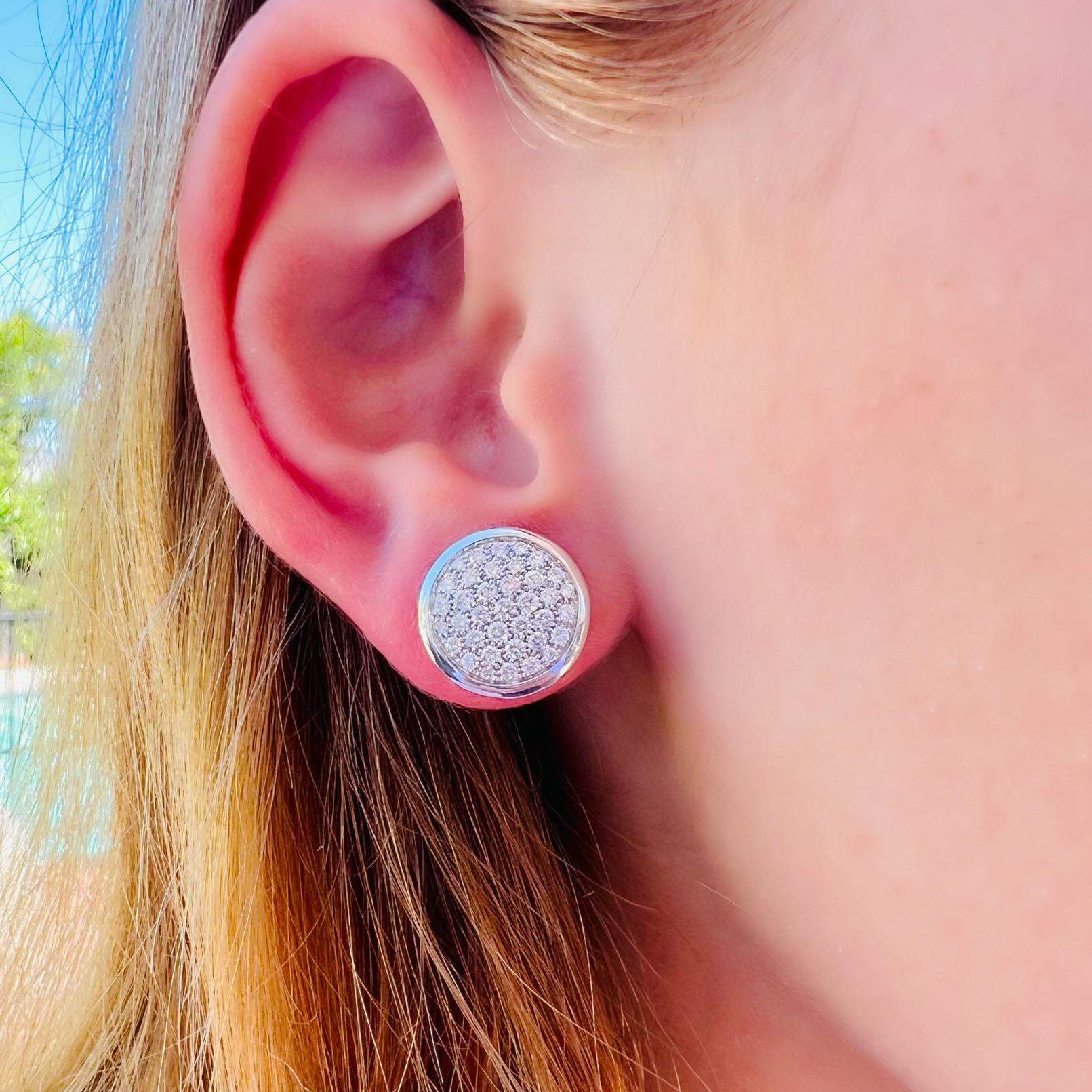 Pendientes de disco de diamantes de oro blanco de 18 quilates de Pizzo en Nuevo estado para la venta en San Francisco, CA