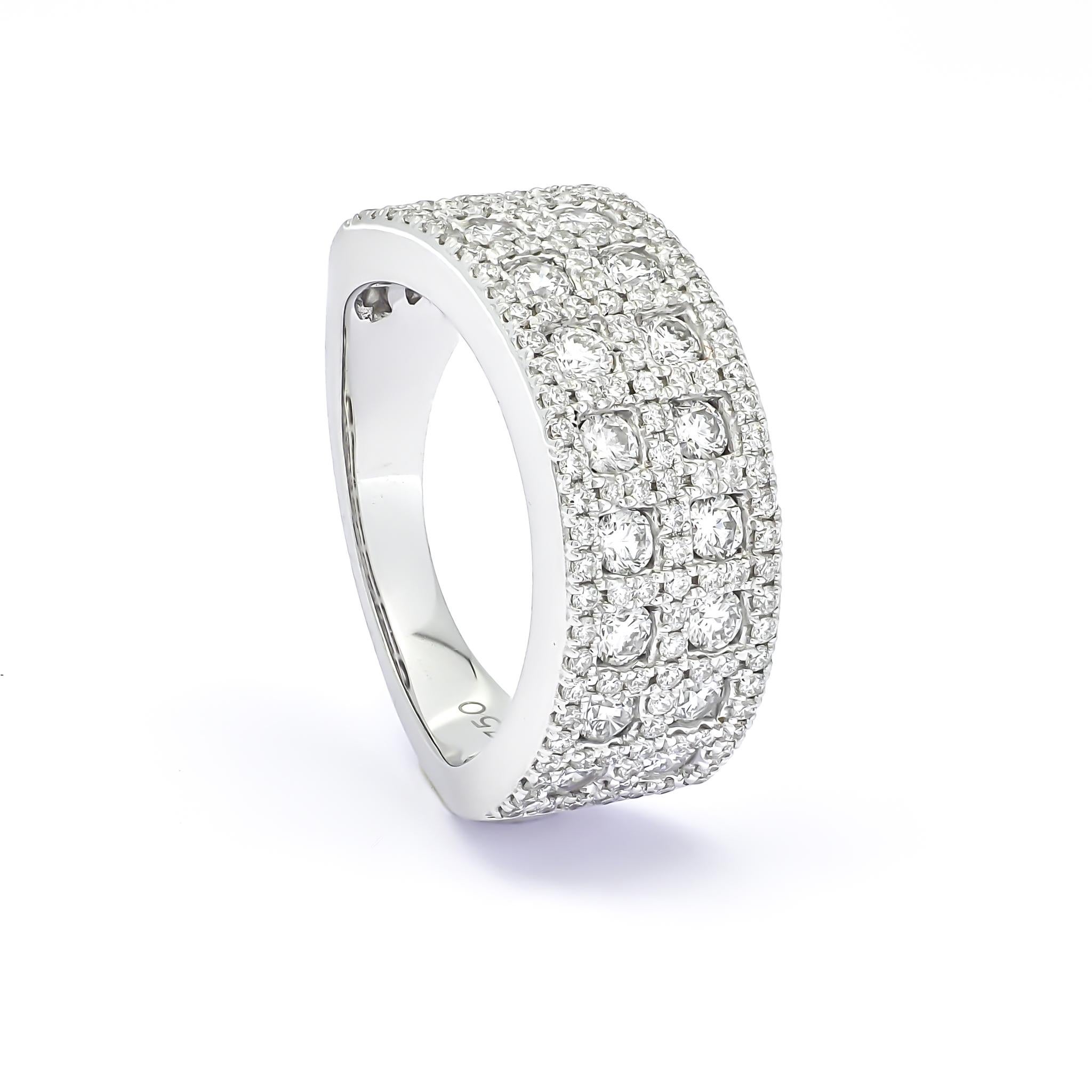 Round Cut Natural Diamond 1.55 carats 18 Karat White Gold Cocktail Band Ring For Sale