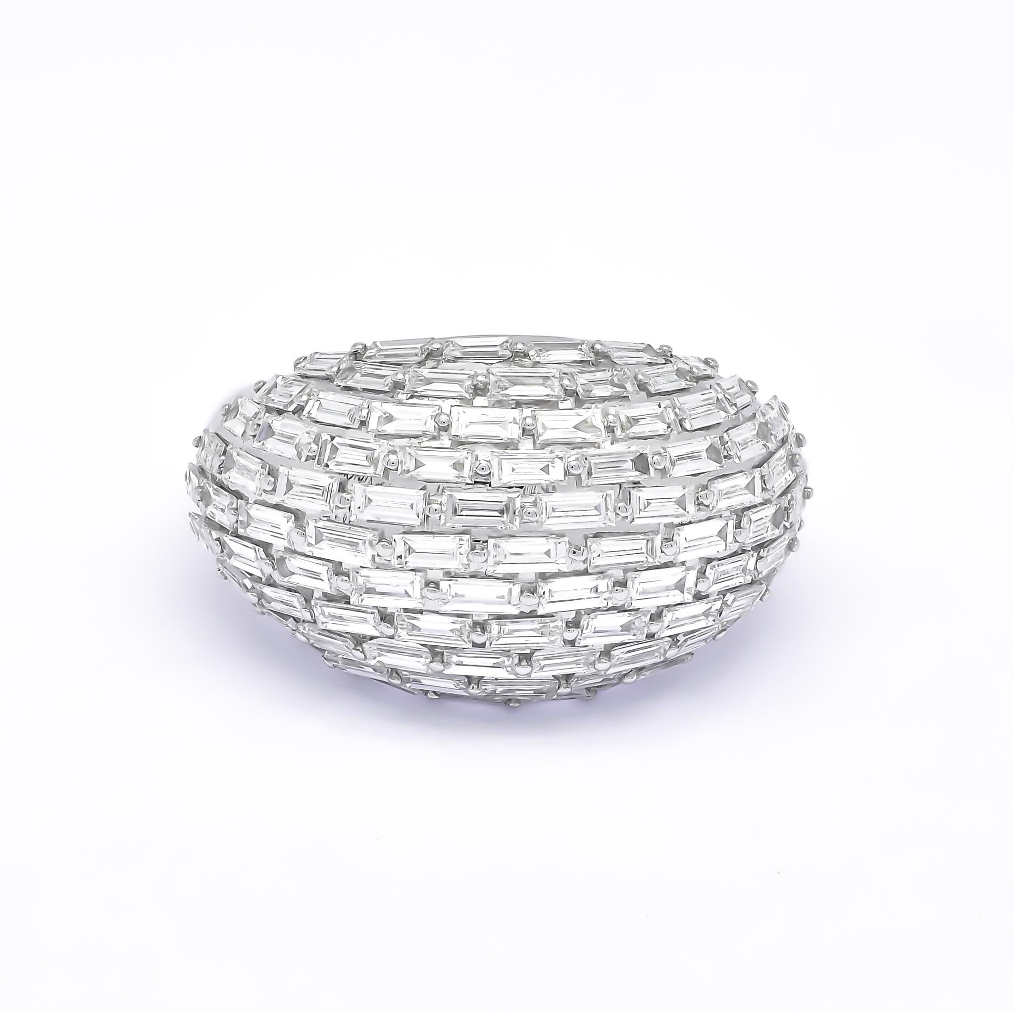 Bague dôme Art déco à plusieurs anneaux en or blanc 18 carats avec diamants naturels baguettes de 1,50 carat Pour femmes en vente