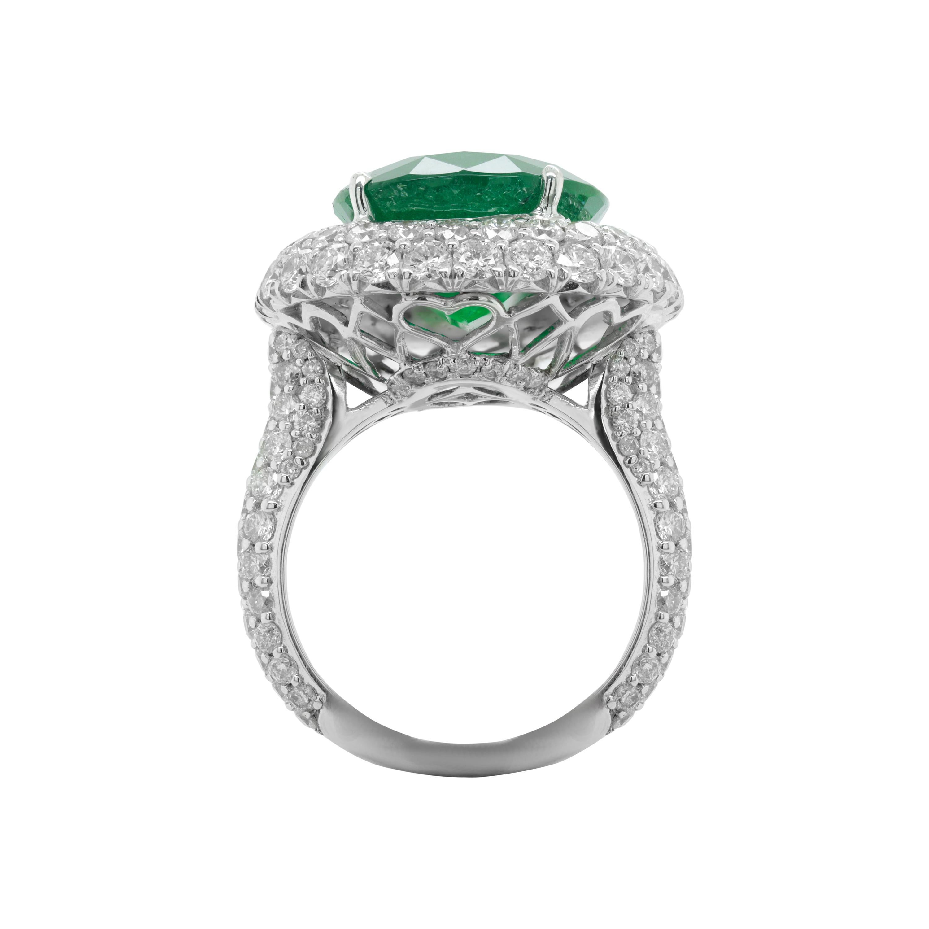 Oval Cut 18kt White Gold Double Halo Green Oval Emerald Diamond Ring For Sale