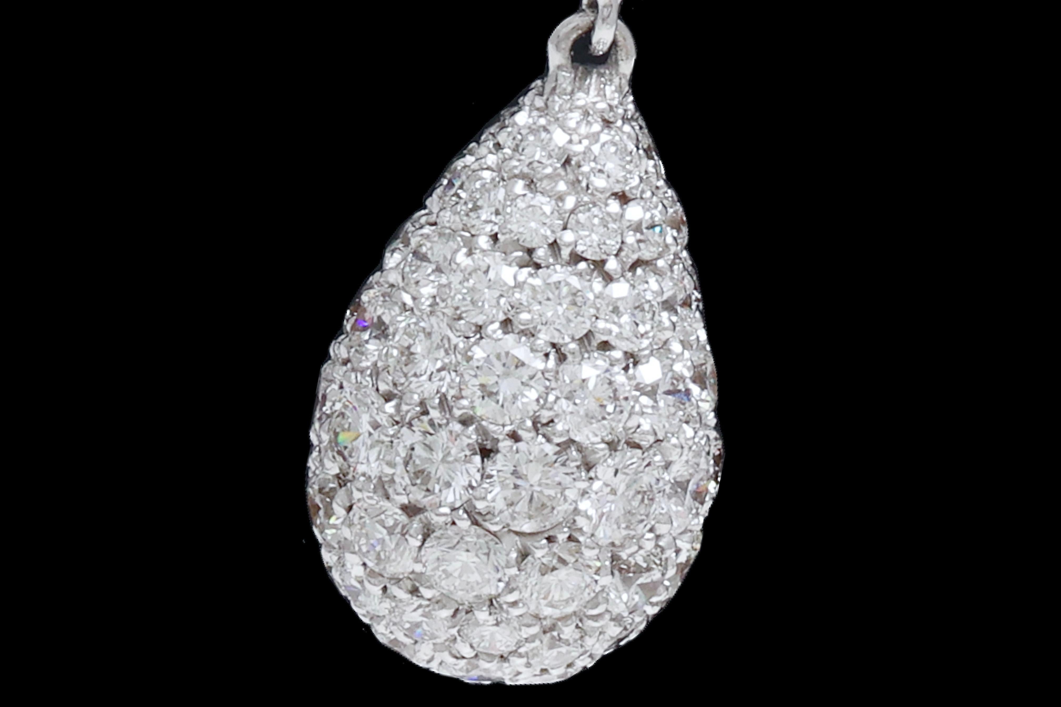 Women's or Men's 18kt White Gold Drop Earrings with 10.10 Ct Diamonds For Sale