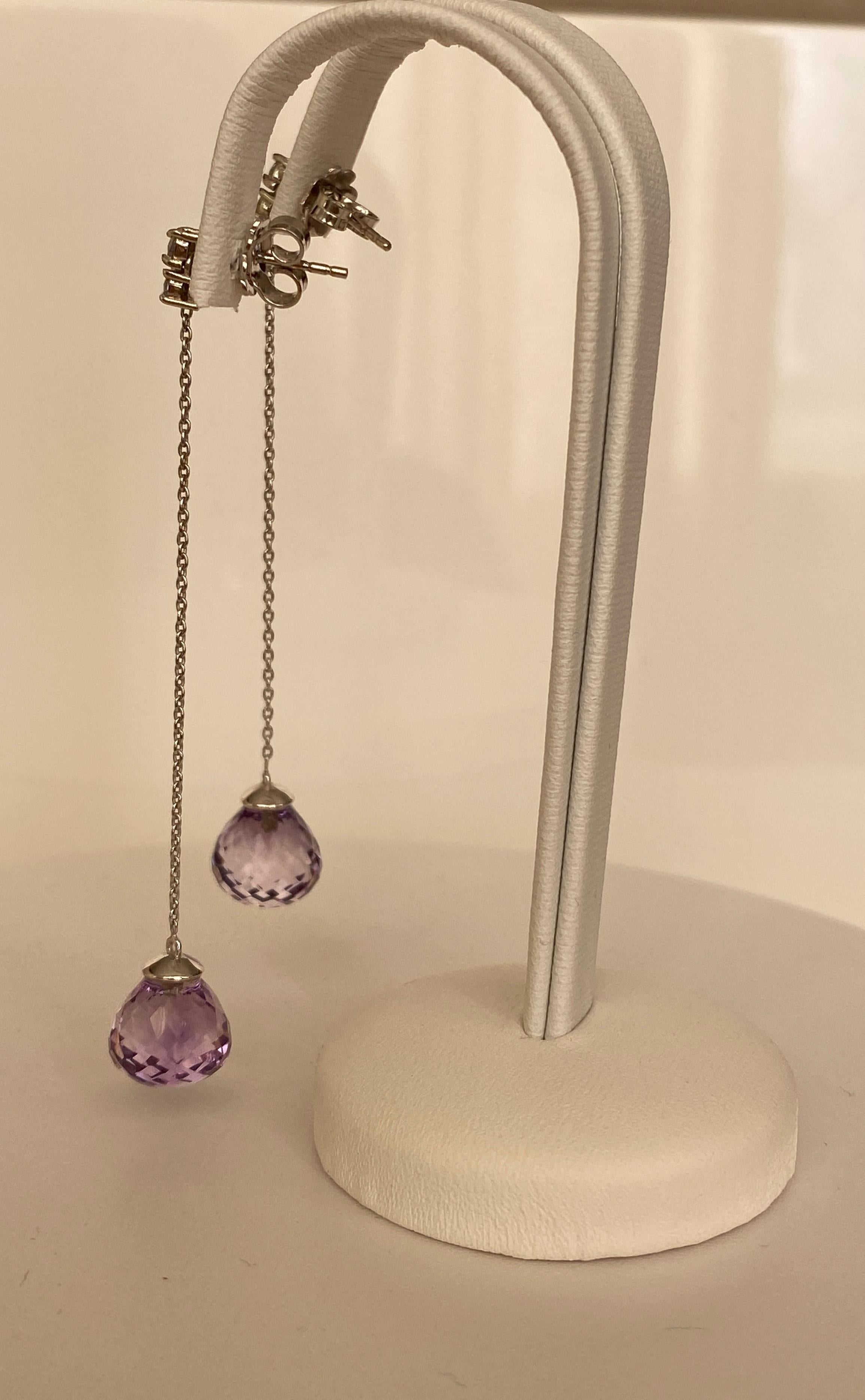 Brilliant Cut 18kt White Gold Drop Earrings with Amethysts and diamonds For Sale