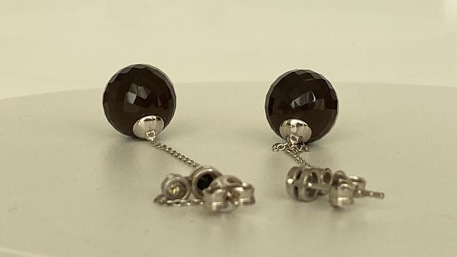 Orecchini pendenti in oro bianco 18kt con quarzo nero, zircone nero e diamanti in vendita 2
