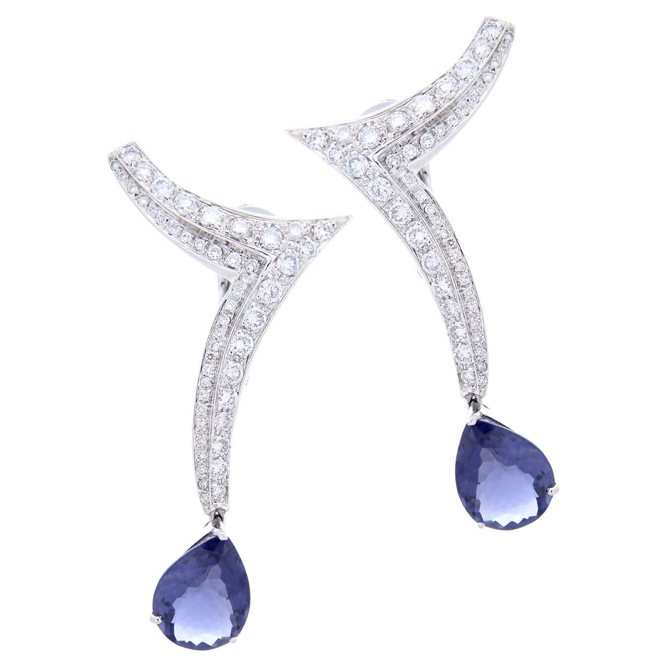 18kt White Gold Earrings Drop-Cut 5.20 Ct Blue Iolites & White Diamonds 1.90 Ct For Sale