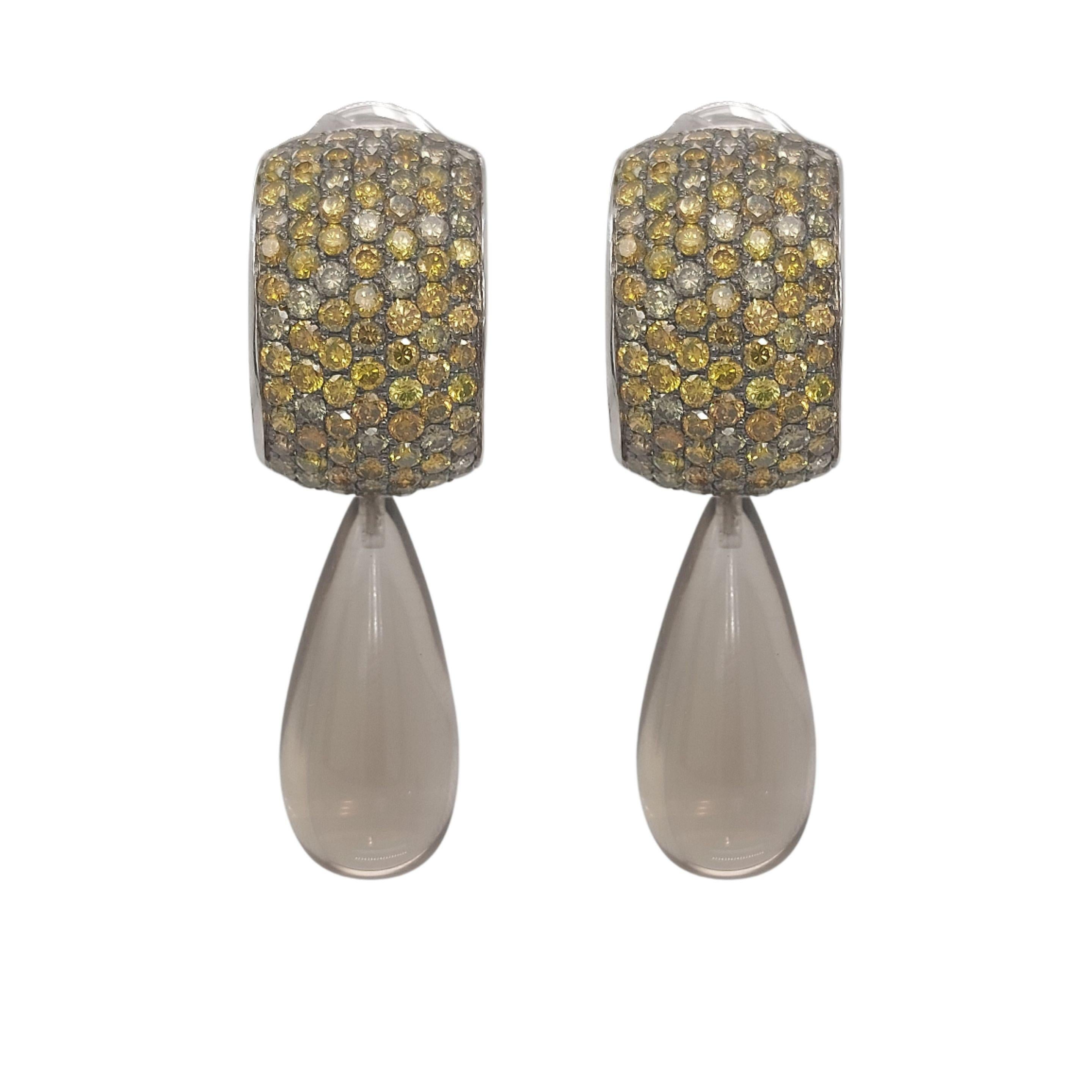 18kt White Gold Earrings with Yellow/Cognac 5.25ct Diamonds & 4 Removable Pieces In New Condition For Sale In Antwerp, BE