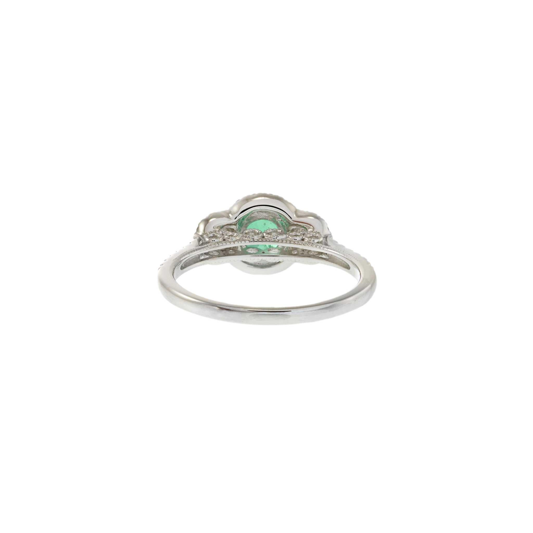 18KT White Gold Emerald and Diamond Ring For Sale 3