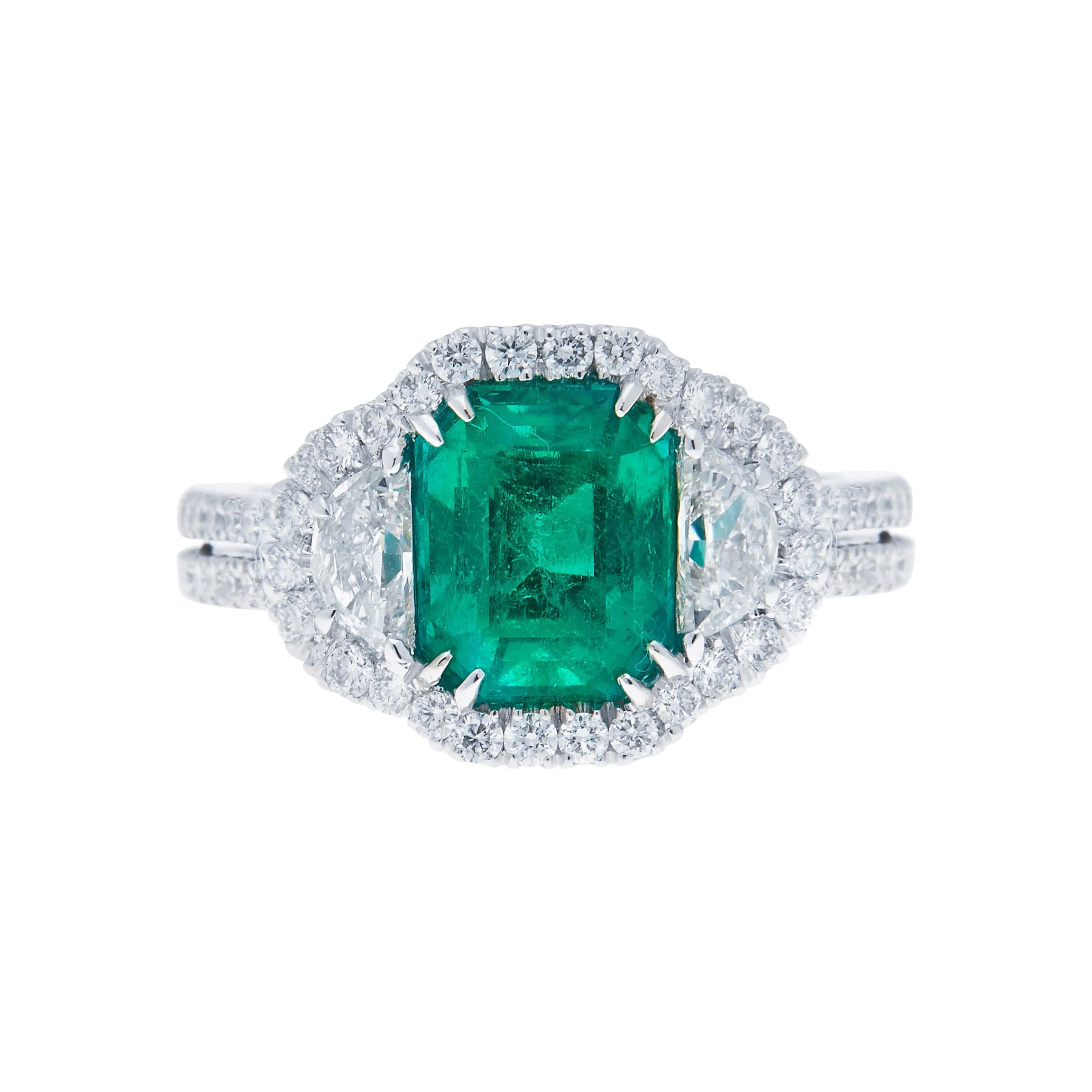 18kt White Gold Emerald Ring with 2.31ct Emerald and Diamond Accents For Sale