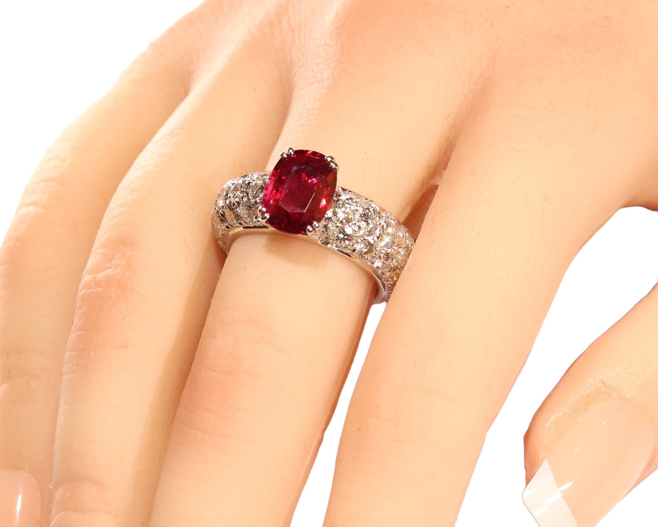 18 Karat White Gold Eternity Ring Diamonds 3.03ct Vivid Red Ruby GRS Certifified For Sale 7