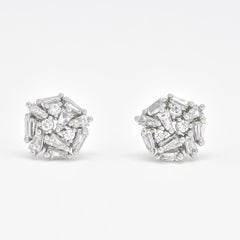 Natural Diamond 1.06 carats 18 Karat White Gold Cluster Stud Earrings