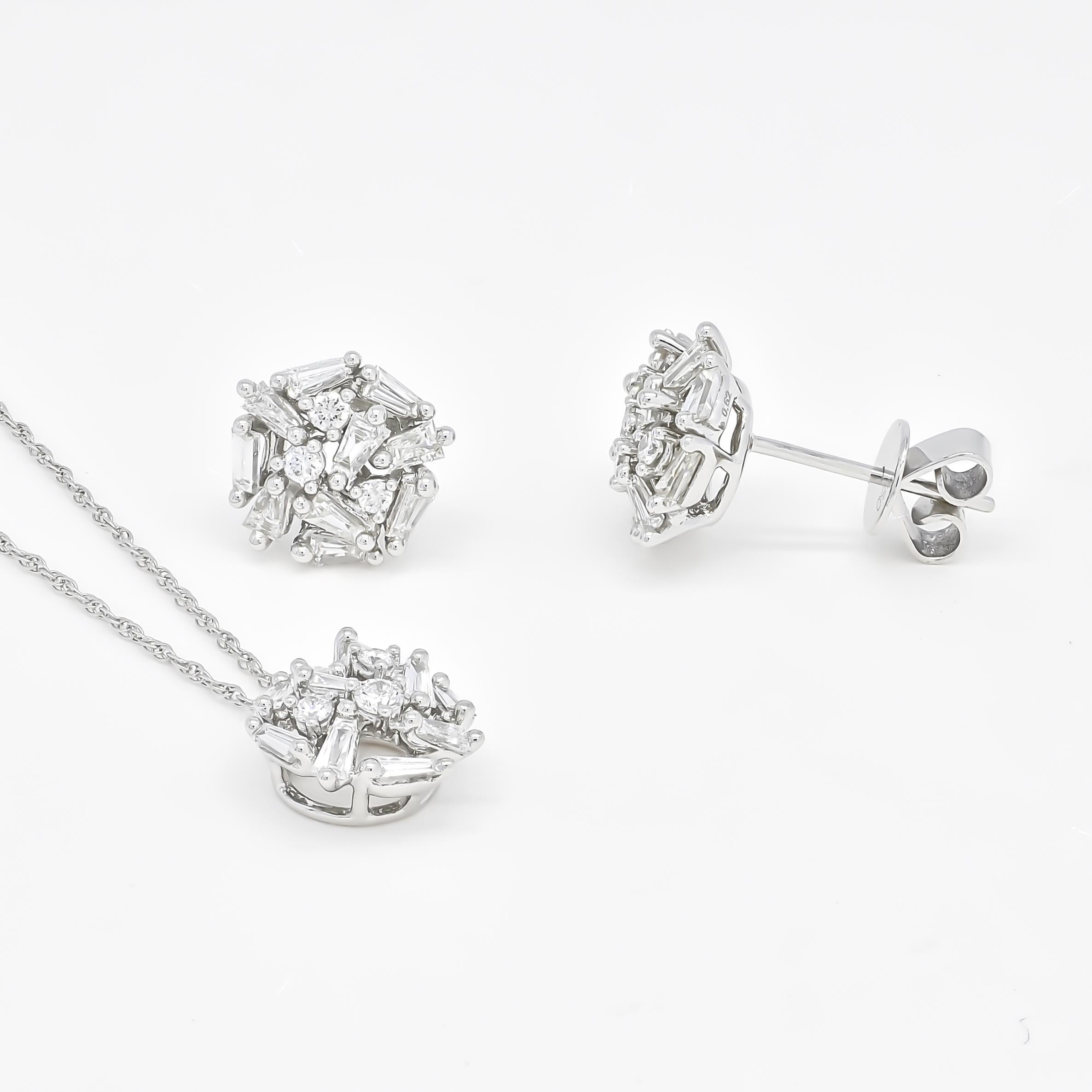 Art Deco Natural Diamond 1.04 carats 18 Karat White Gold Cluster Stud Earrings For Sale