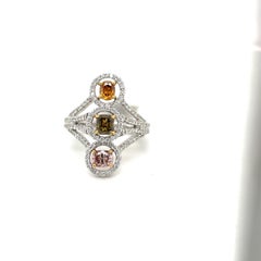 18KT Weißgold Fancy Colored 1,02 Karat. Orange, grüner und rosa Diamantring