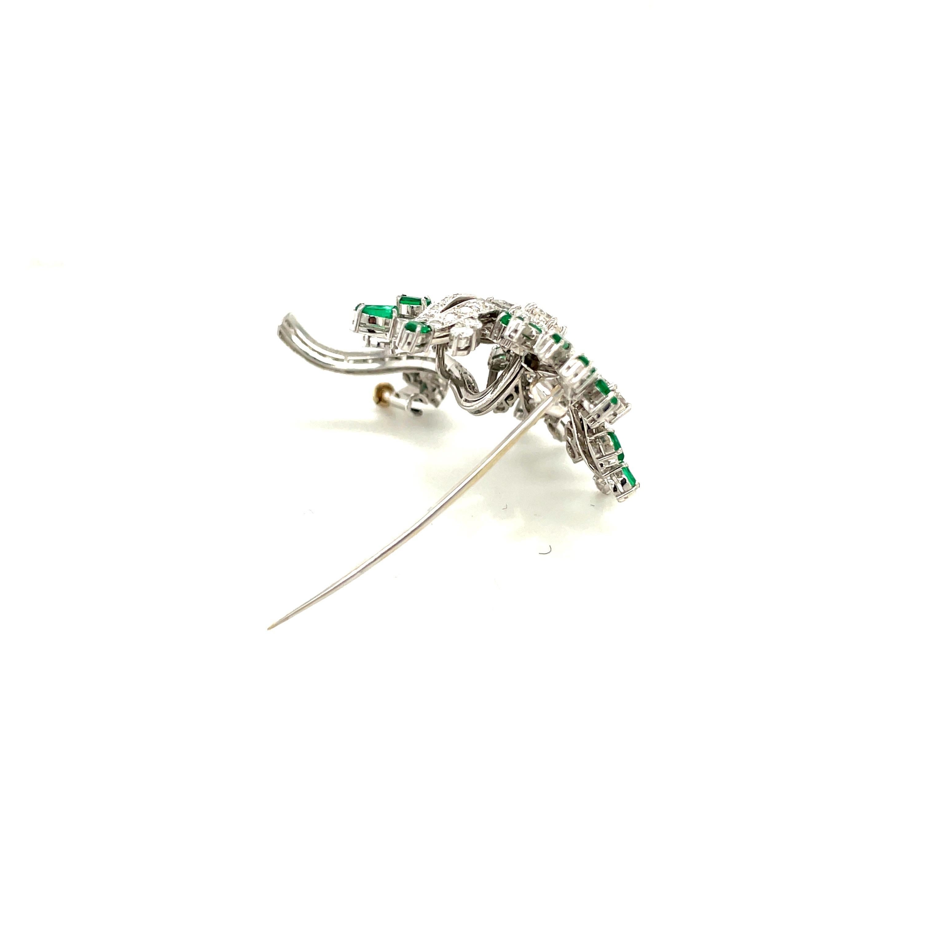 Contemporary 18Kt White Gold Flower Brooch with 2.94 Ct Diamonds and 1.60 Ct Emeralds For Sale