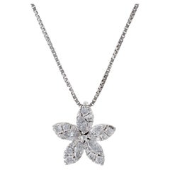 18KT White Gold Flower Diamond Pendant