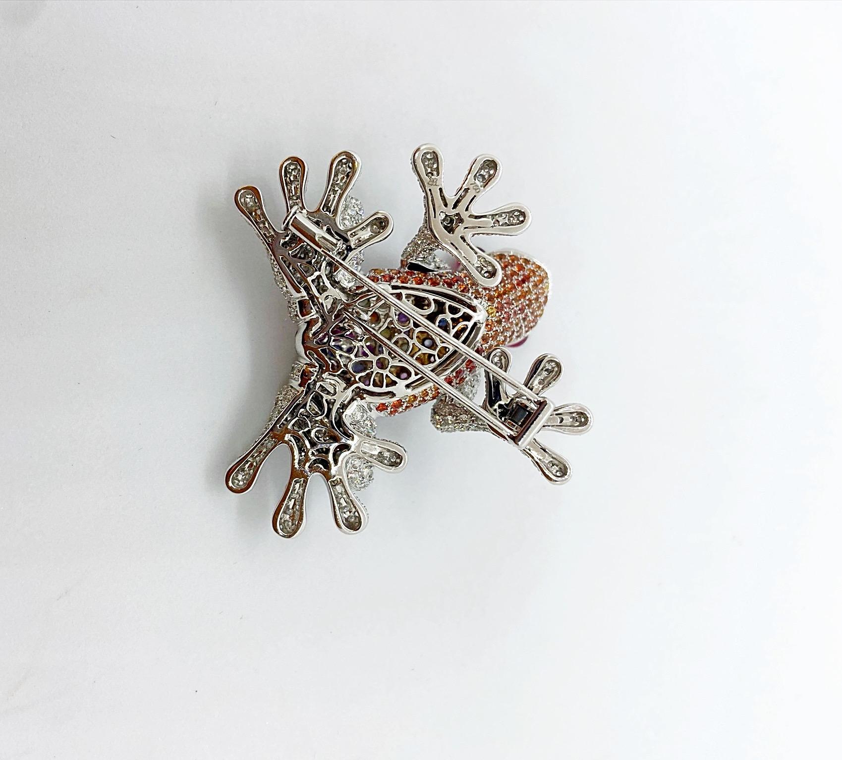 Women's or Men's 18Kt White Gold Frog Brooch with Diamonds and 6.70 Carat Multicolored Sapphires