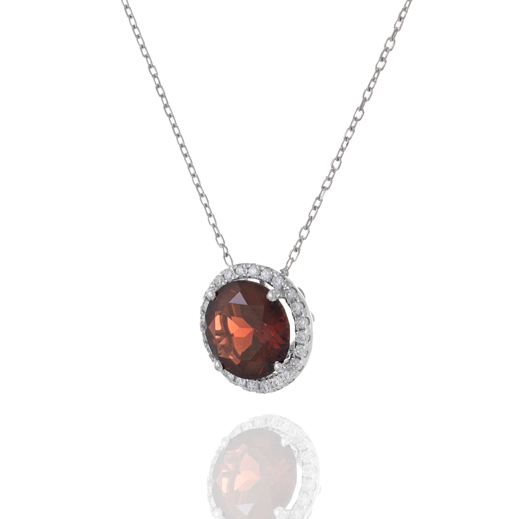 Round Cut 18KT White Gold Garnet And Diamond Necklace For Sale