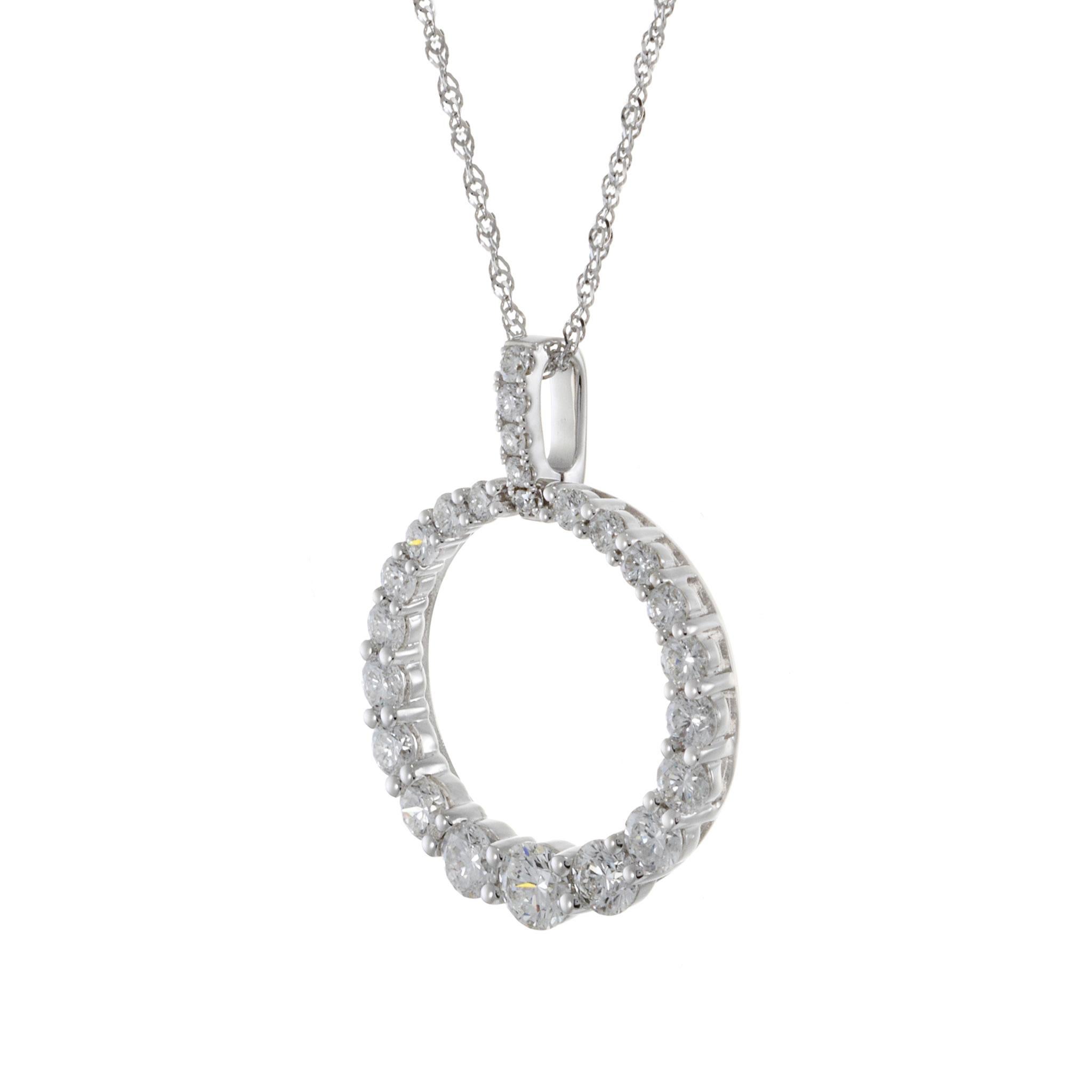 Taille ronde Pendentif en or blanc 18KT avec diamant en forme de cercle gradué en vente