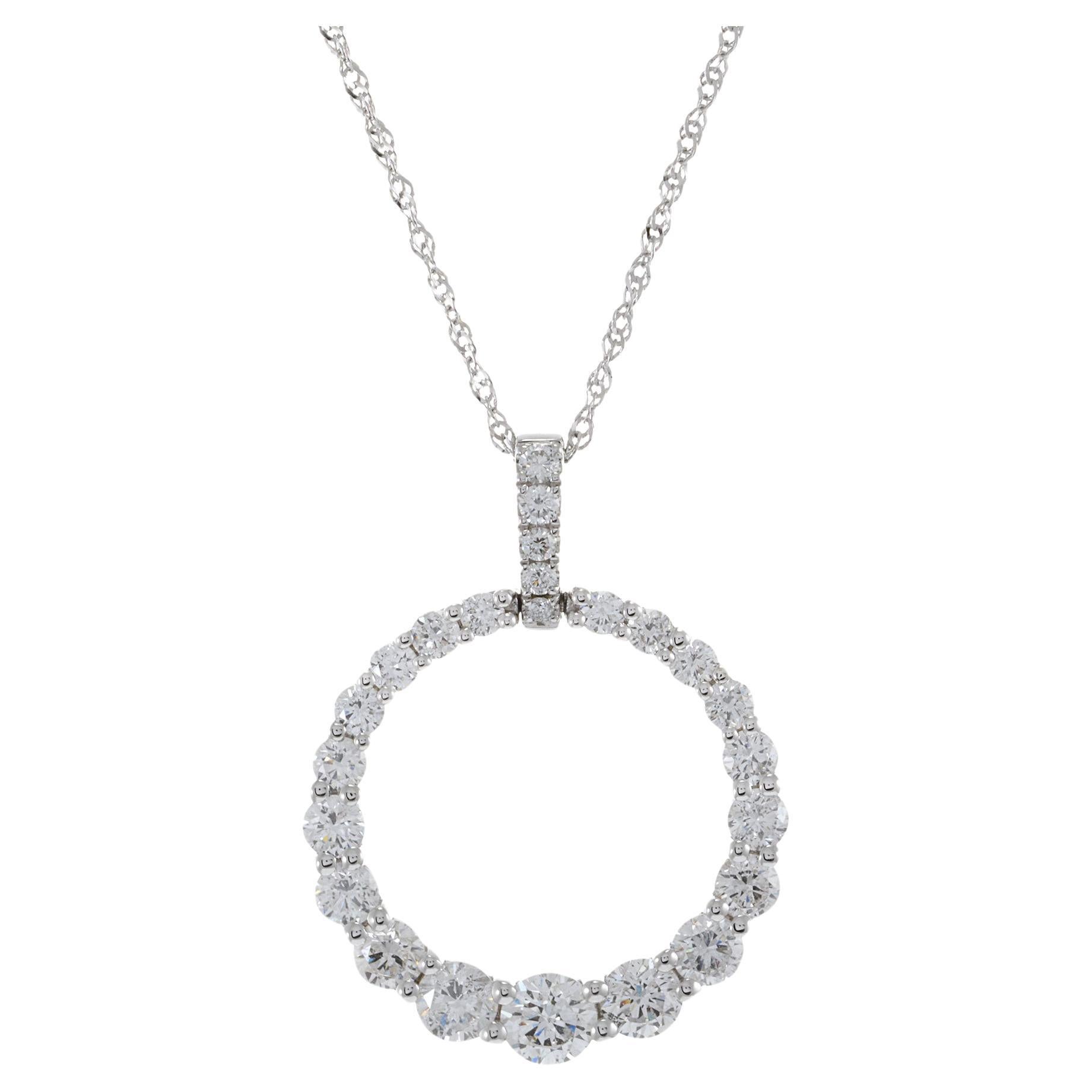 18KT White Gold Graduated Circle Diamond Pendant
