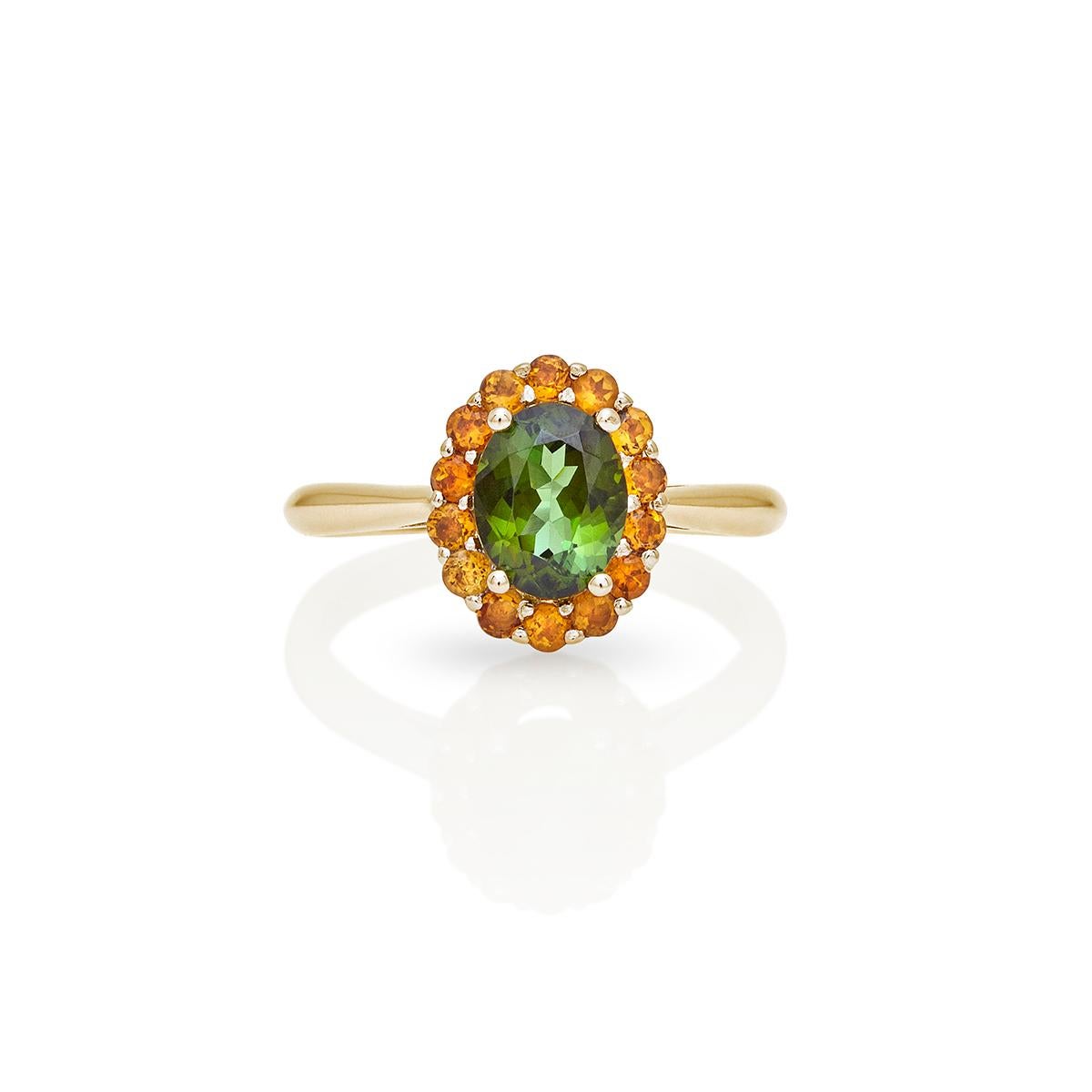 For Sale:  18kt Yellow Gold Green Oval Tourmaline & Citrine Protection Ring Cluster Modern 2