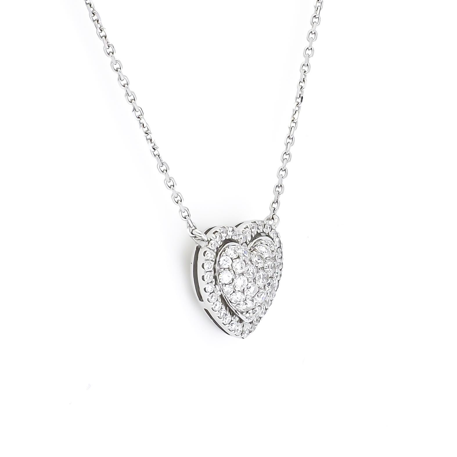Taille ronde Pendentif diamant naturel 0,55 cts Collier pendentif coeur en or blanc 18KT en vente