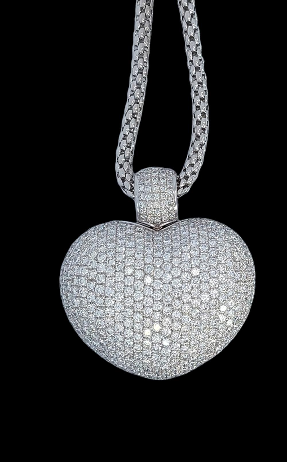 18kt White Gold Heart Pendant With 17 ct. Diamonds With 18kt White Gold Necklace For Sale 2