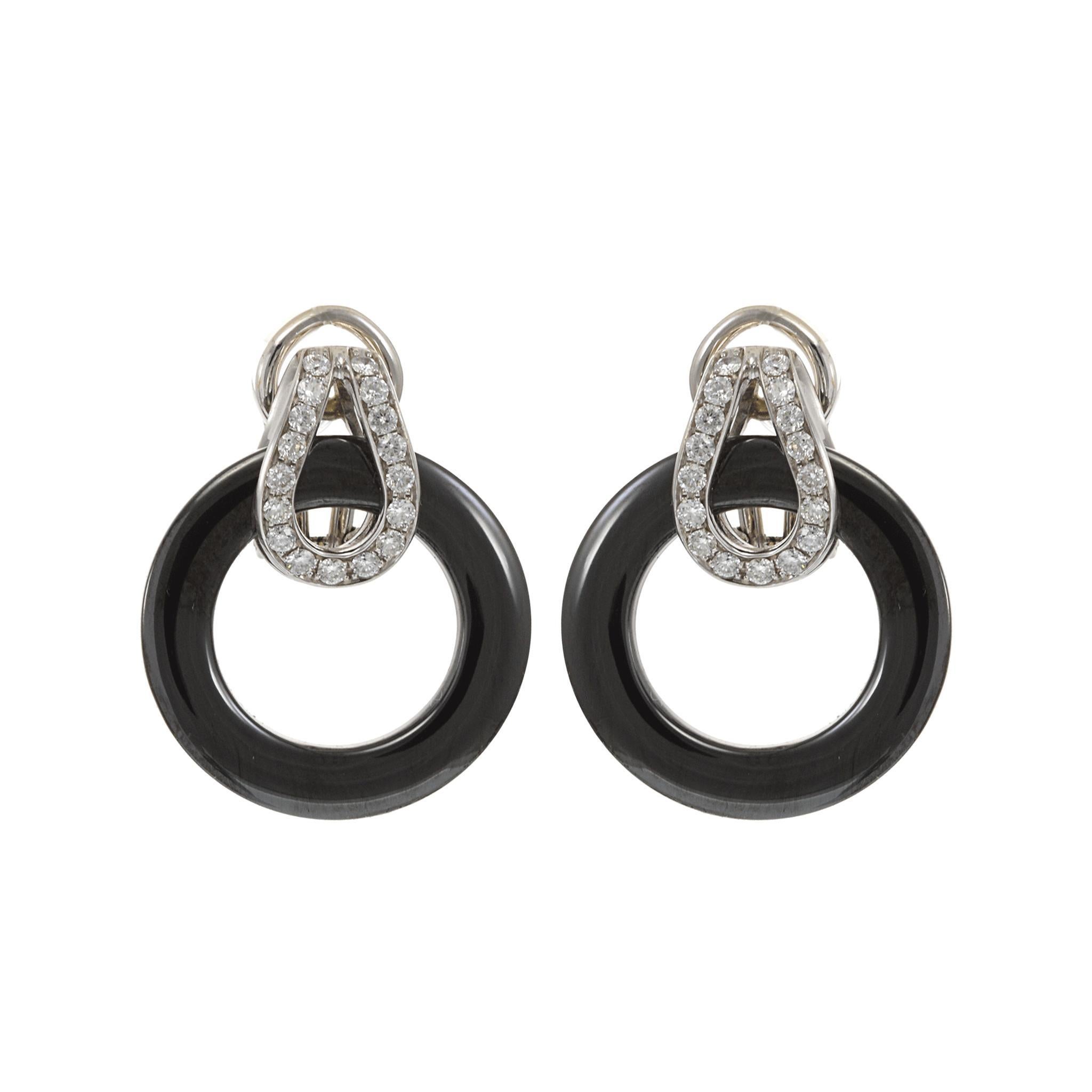 Moderno Orecchini a goccia in oro bianco 18KT con ematite e diamanti in vendita