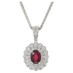 Colgante de oro blanco de 18 quilates con rubí y diamante certificados IGI y cadena