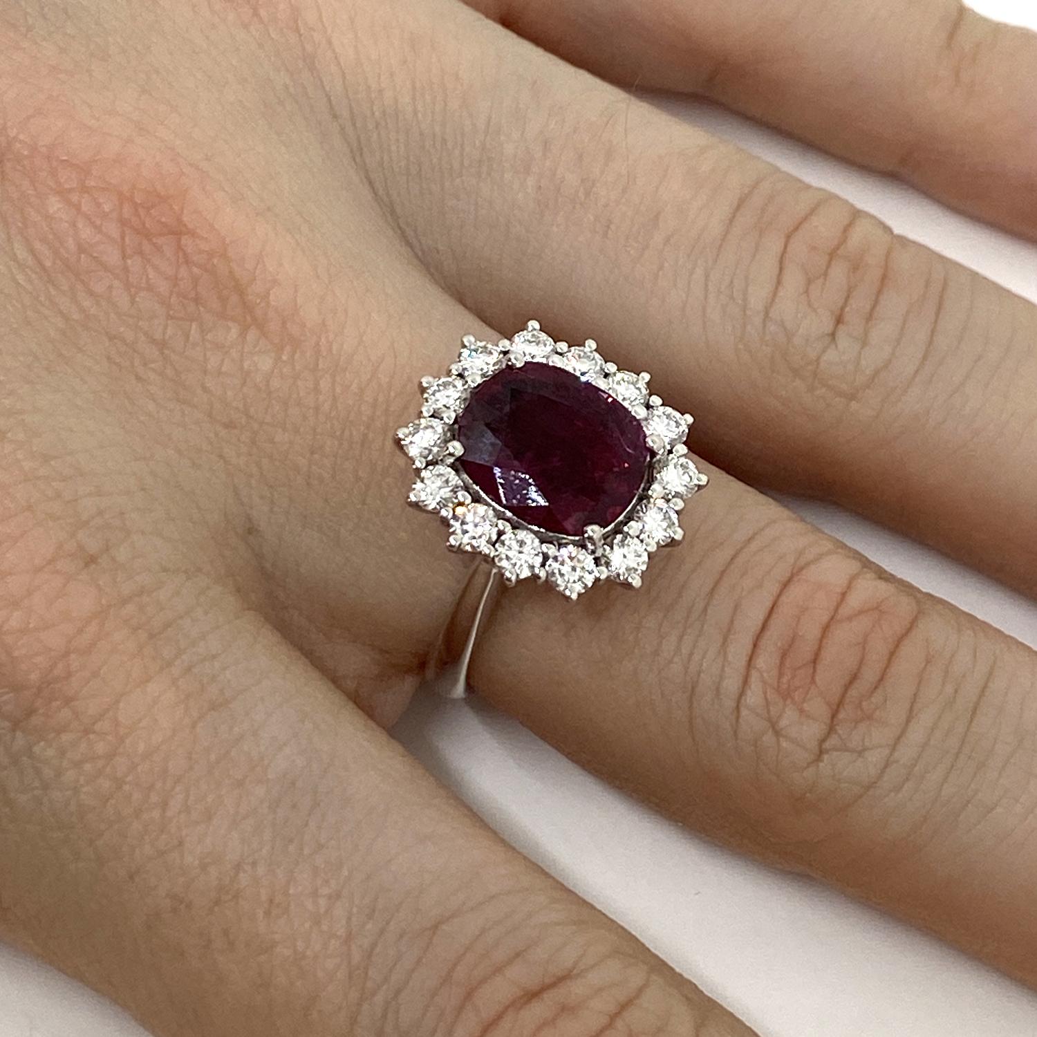 Ring made of 18kt white gold with cushion-cut natural ruby from Siam for ct.3.71 and natural white brilliant-cut diamonds for ct.1.12
-------------------------------------------------

Important Note : In order to speed up the publishing process of
