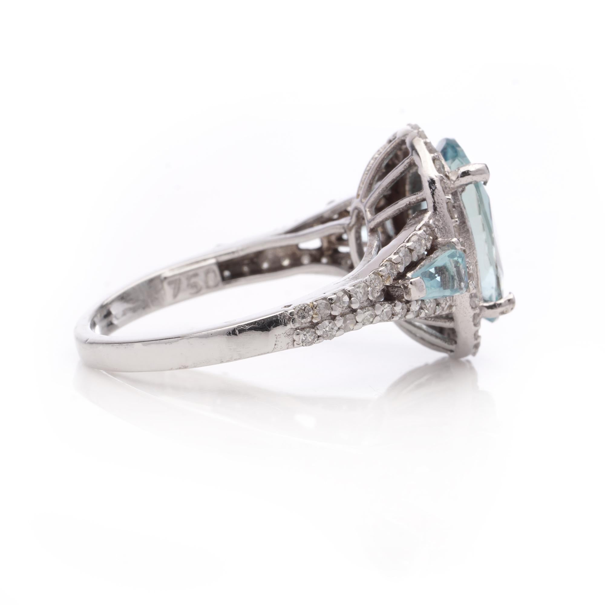 18 Karat White Gold Ladies' 2.90 Carats Aquamarine Cluster Ring In Excellent Condition For Sale In Braintree, GB