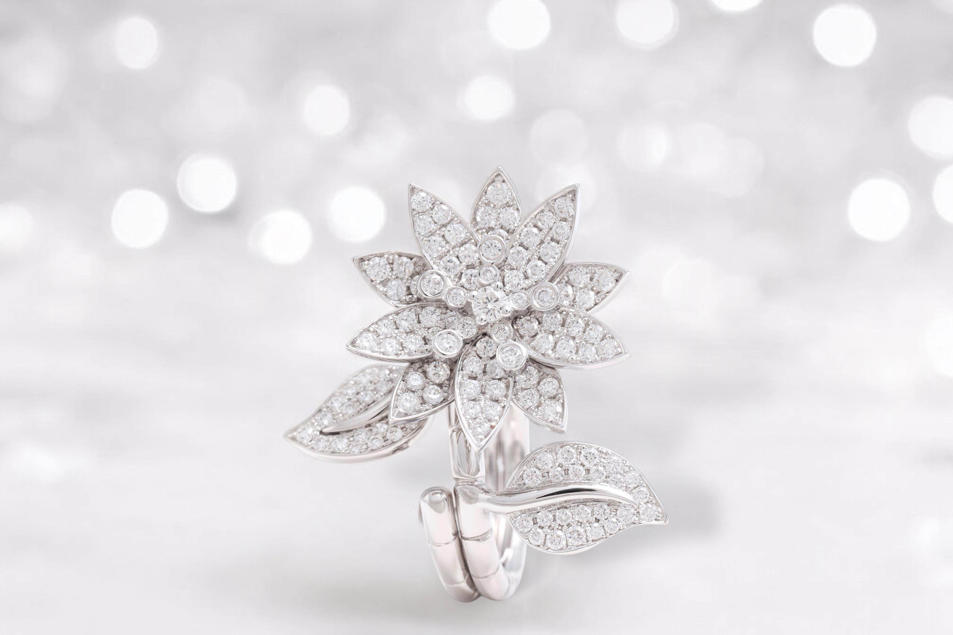 18kt White Gold 'Lotus' Between Finger Ring Set with Top Quality Diamonds For Sale 6