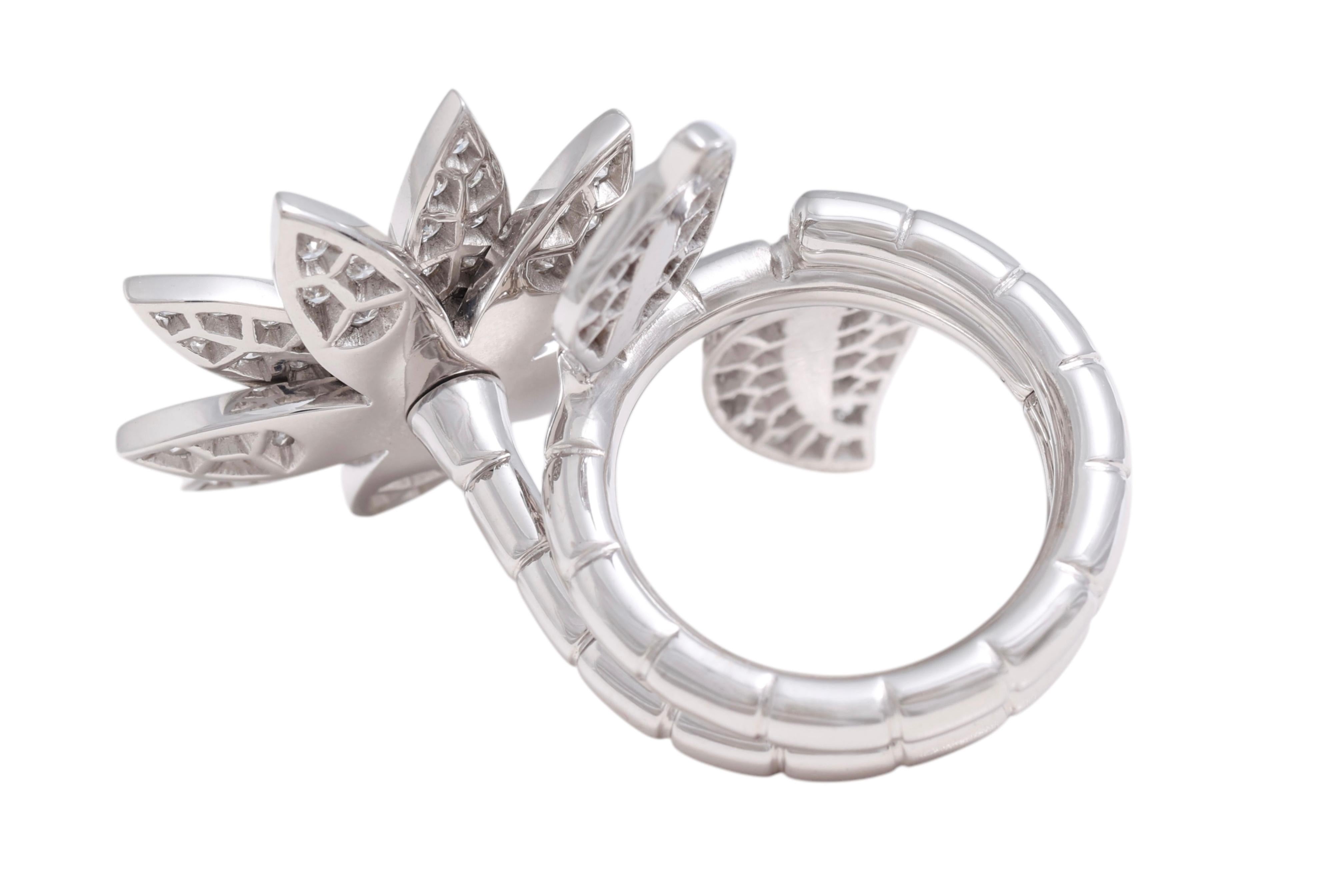 18kt White Gold 'Lotus' Between Finger Ring Set with Top Quality Diamonds For Sale 1