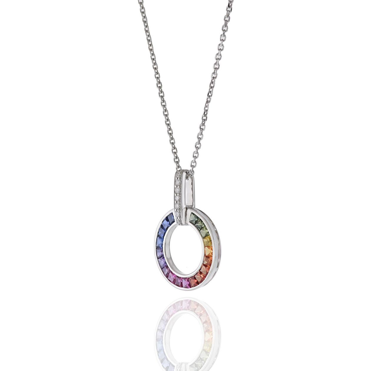 Taglio princess Collana a cerchio con zaffiri e diamanti multicolore in oro bianco 18KT in vendita