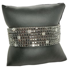 18kt White Gold Multi Row Tennis Bracelet with 31.62ct Black & 2.55 Ct Diamonds