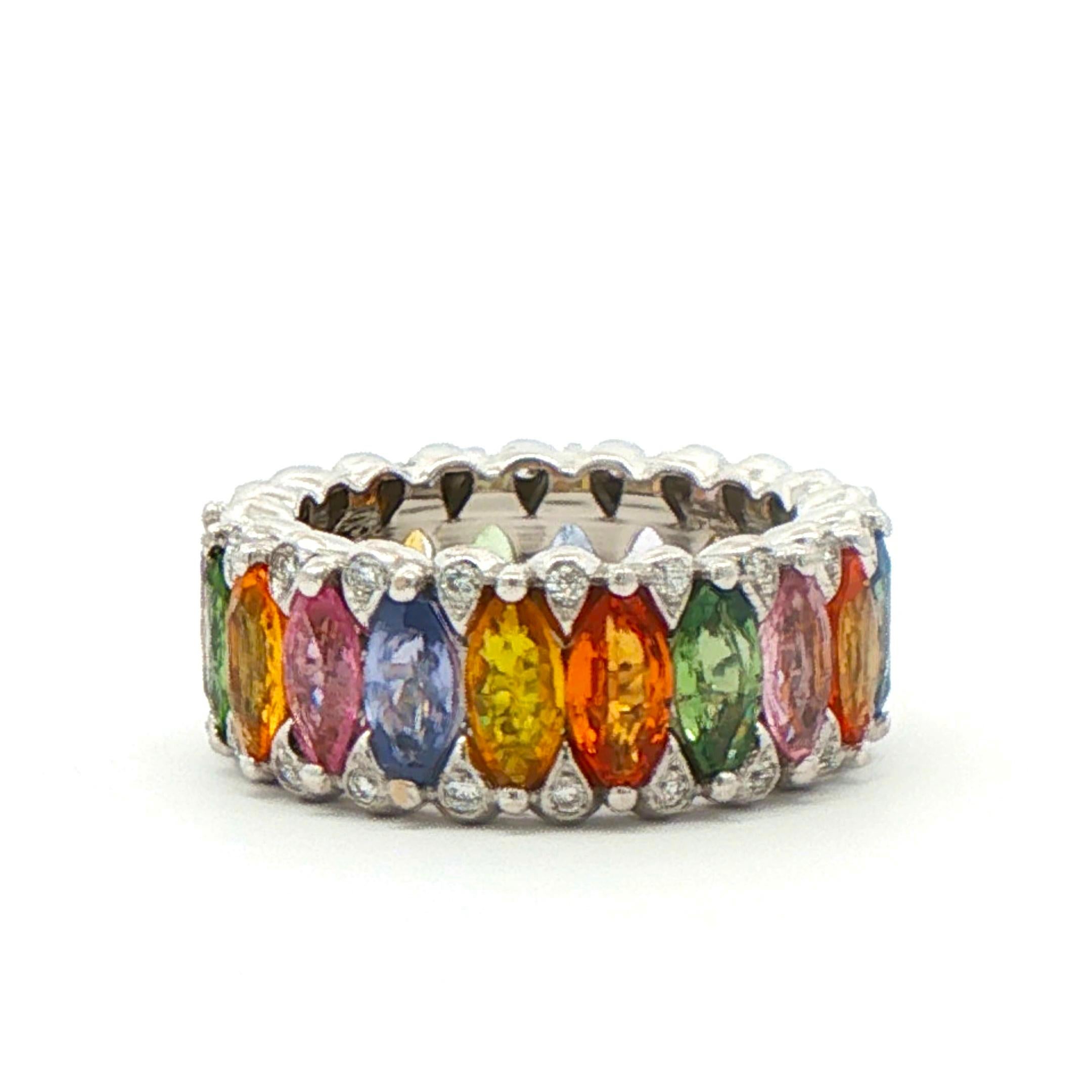 Bague en or blanc 18kt avec saphir multicolore Unisexe en vente