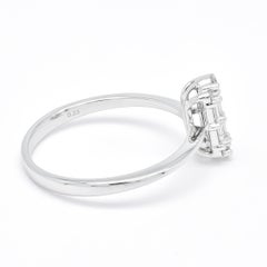 Natürliche Diamanten 0,23 ct in 18 Karat Weißgold Cluster Art Deco Ring