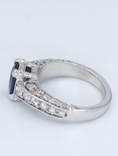 18KT White Gold Natural Blue Sapphire And Diamond Ring Heavy