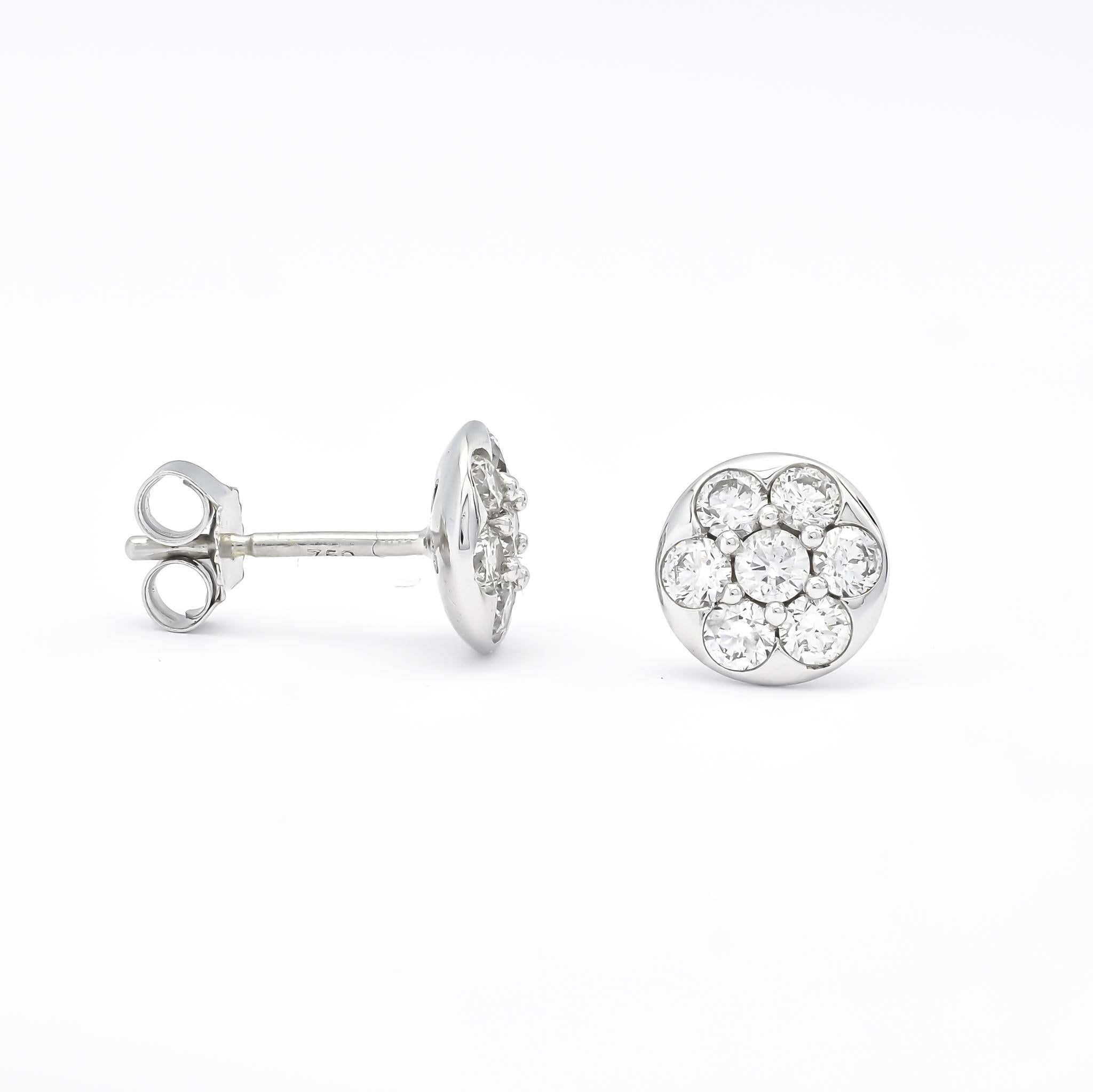 Moderne  Diamants naturels 0.55 cts Boucles d'oreilles classiques en or blanc 18KT E05172 en vente