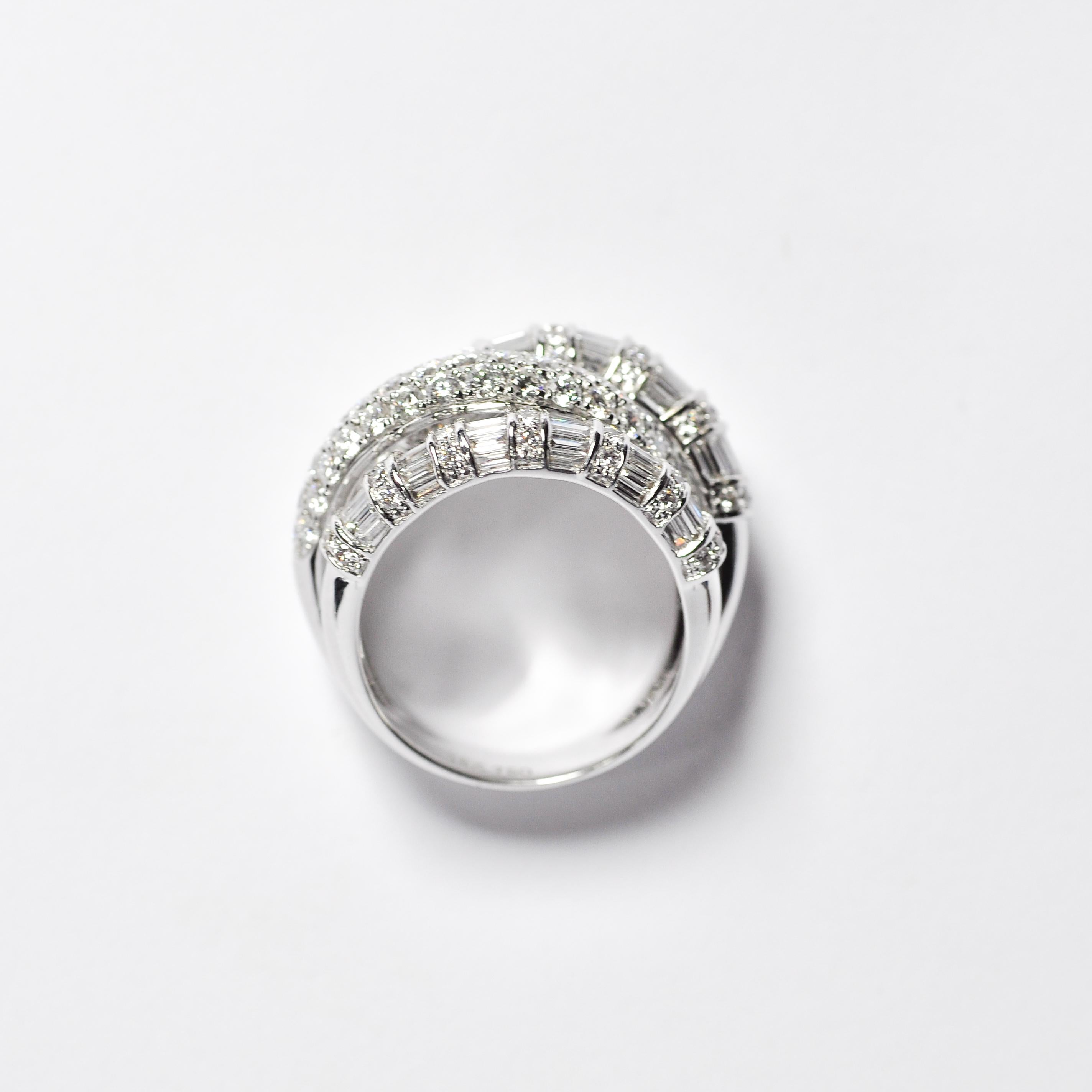 Natürlicher Diamanten Ring 3,50CT 18 Karat Weißgold Feiner moderner Party-Ring (Brillantschliff) im Angebot