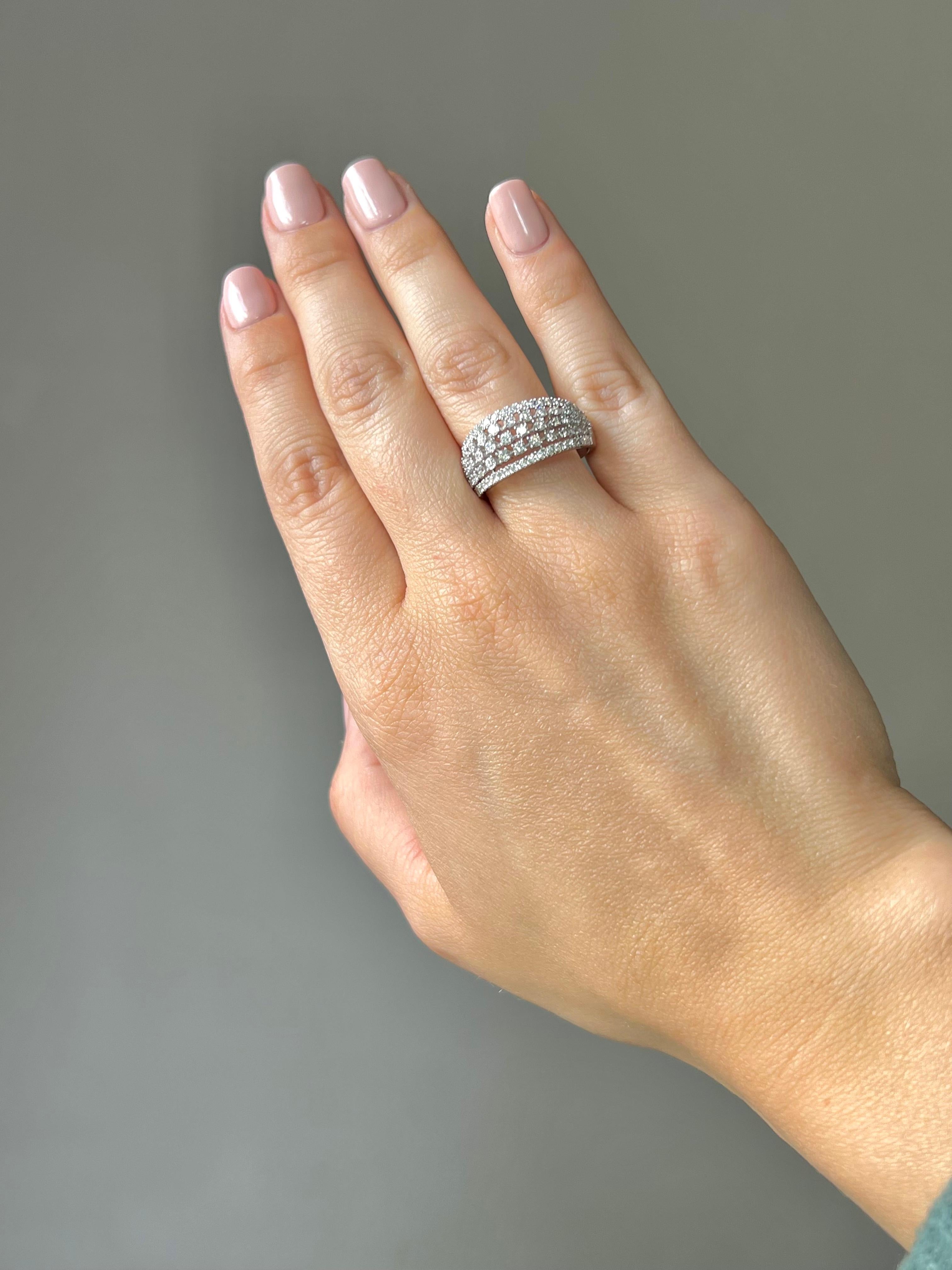 Natural Diamonds 1.10 Ct 18 Karat Gold  Multi Row Luxury Fashion Ring 2